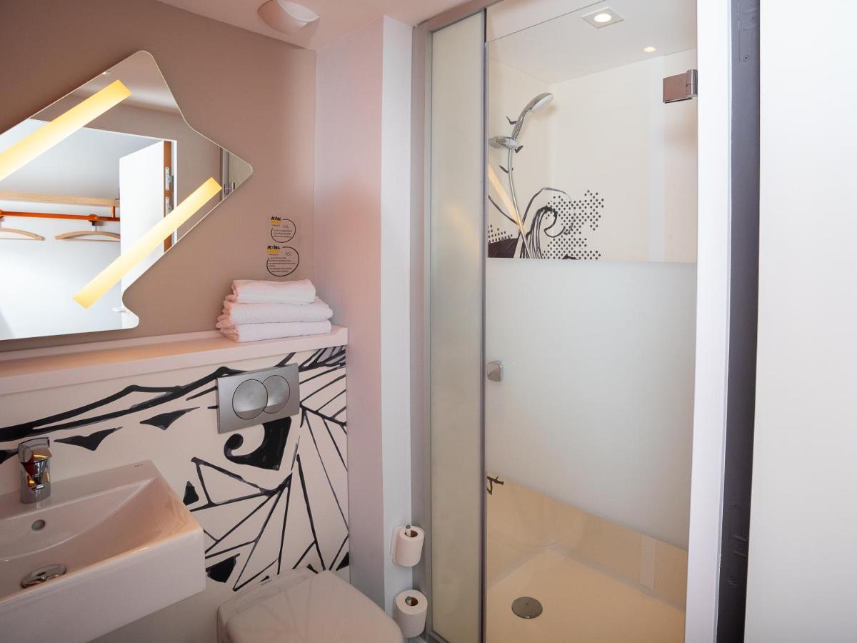 Ibis Budget Cognac Шатобернар Экстерьер фото