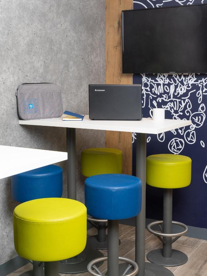Ibis Budget Cognac Шатобернар Экстерьер фото