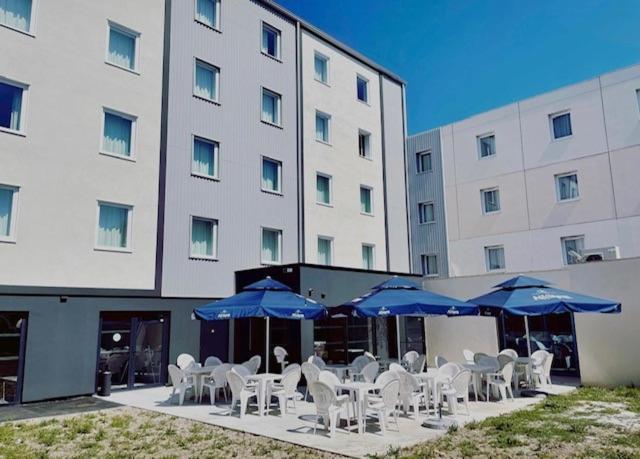 Ibis Budget Cognac Шатобернар Экстерьер фото