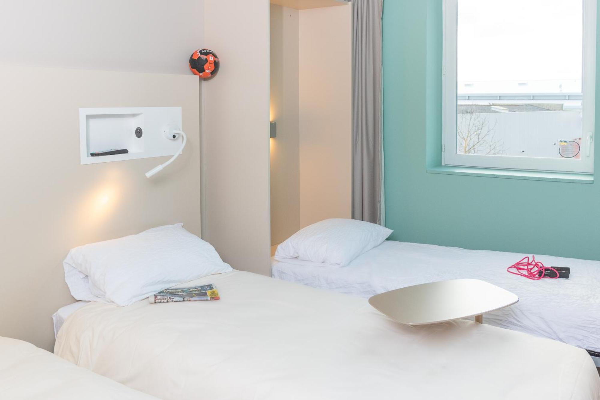 Ibis Budget Cognac Шатобернар Экстерьер фото